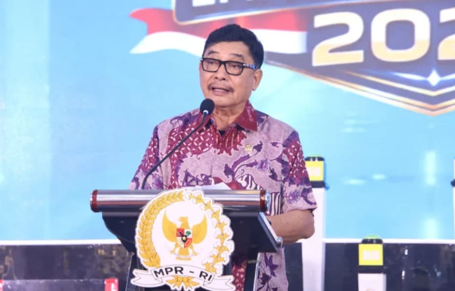 Buka LCC Empat Pilar MPR RI di Sulawesi Tenggara, Anggota MPR: Generasi Muda Harus Menyiapkan Diri Menuju Indonesia Emas 2045