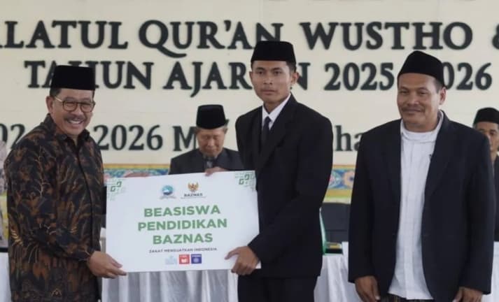 Baznas Tegaskan Komitmen Dukung Pendidikan Santri Melalui Program Beasiswa di Pondok Pesantren