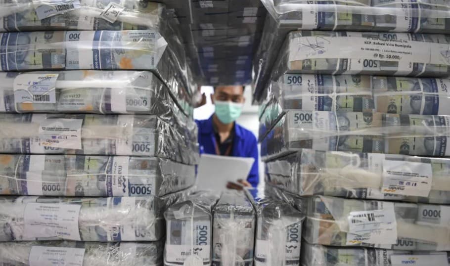 Rupiah Ditutup Menguat ke Rp17.980 per Dolar AS, Kenaikan Cadangan Devisa Jadi Pendorong