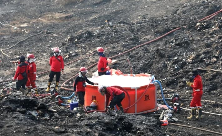 BNPB Sebut 45 Persen Lahan Terbakar di TPA Jatiwaringin Berhasil Dipadamkan