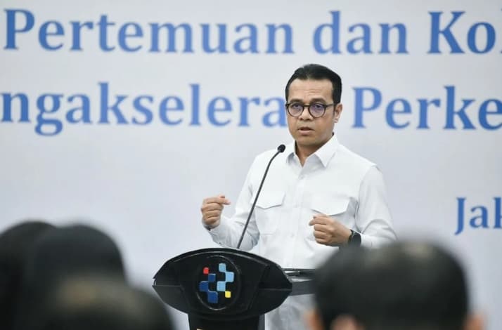Wamenkomdigi Tegaskan Pembangunan Compute Cluster Jadi Kunci Tingkatkan Daya Saing AI Nasional