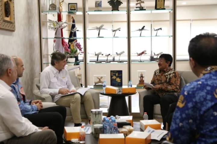 Kemenhub dan DGAC Prancis Perkuat Kerja Sama Penerbangan Sipil melalui Penandatanganan Annex VI