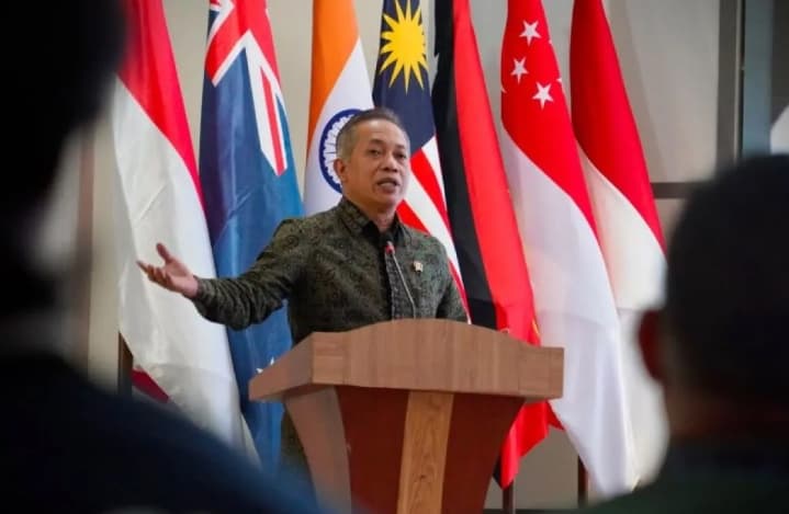 Menkop Ferry Juliantono Sebut Pelatihan 30 Ribu Manajer Kopdes Merah Putih Rampung Awal Agustus 2026