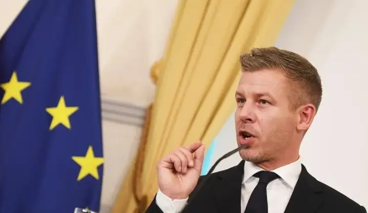 PM Peter Magyar Tegaskan Hongaria Tidak Akan Kirim Senjata atau Pasukan ke Ukraina