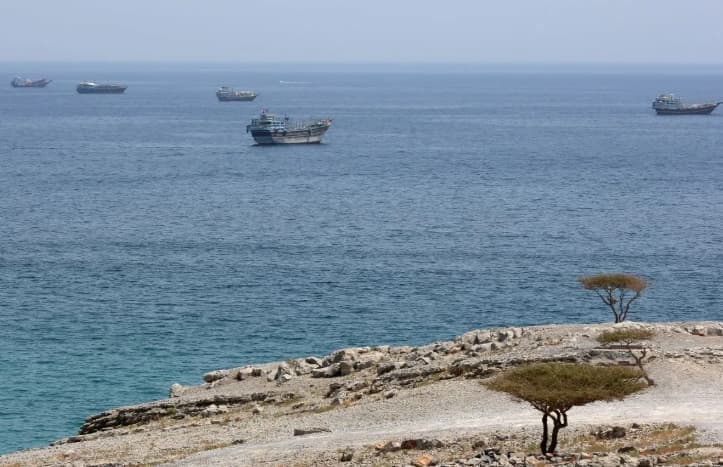 Menlu Oman dan Arab Saudi Bahas Keamanan Maritim di Selat Hormuz di Tengah Eskalasi Kawasan