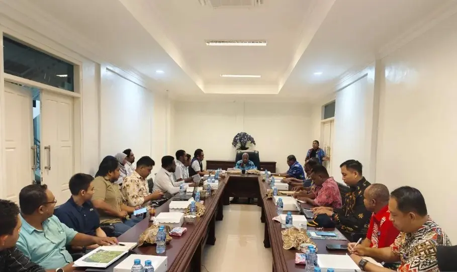 Pemprov Papua Barat Percepat Administrasi untuk Pembangunan Kembali Gedung DPRP dan MRPB yang Terbakar pada 2019