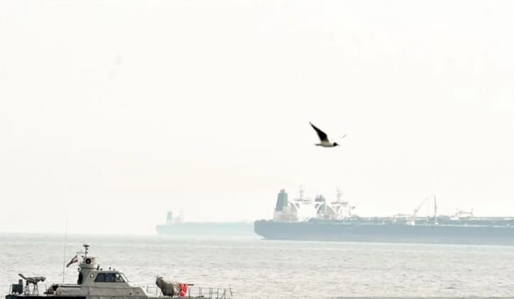 Iran Ancam Tutup Selat Hormuz Jika Amerika Serikat Kembali Melancarkan Serangan