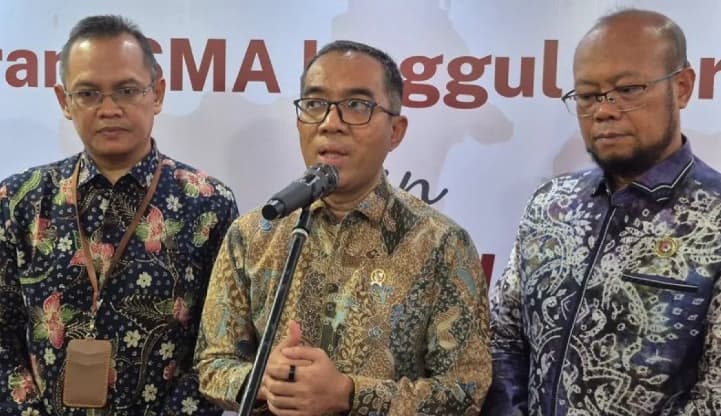 Mendiktisaintek Brian Yuliarto Minta Penerima Beasiswa Garuda Tidak Manja dan Berani Ciptakan Peluang di Indonesia
