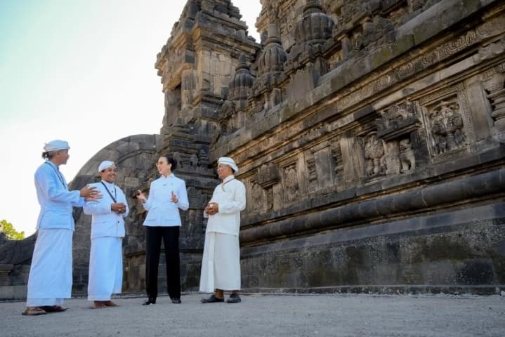 Menpar Sebut Indonesia dan India Memiliki Kedekatan Peradaban yang Kuat Lewat Candi Prambanan