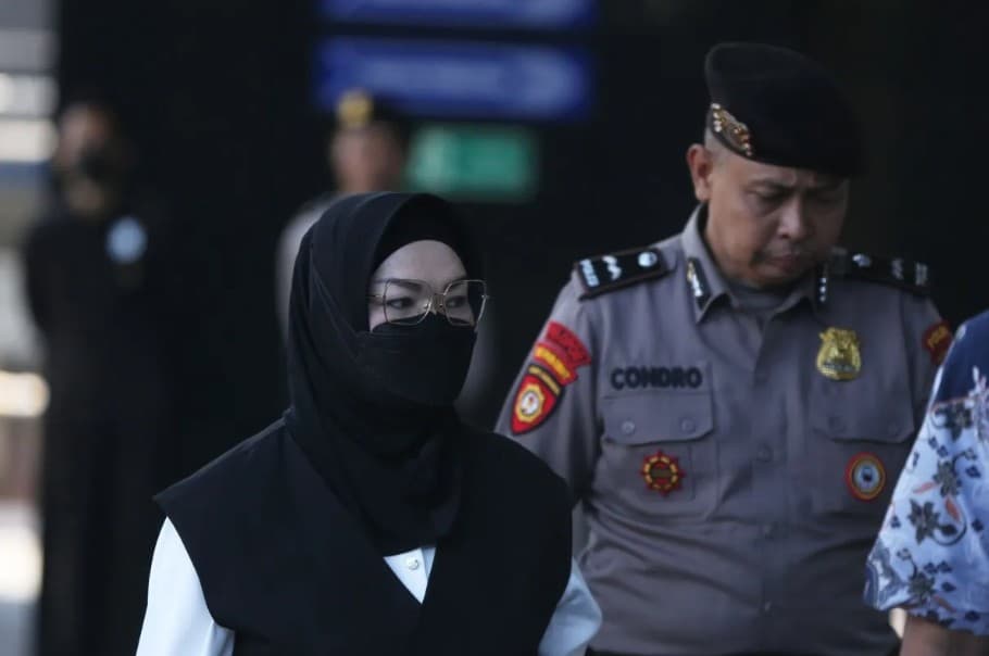 KPK Sita Logam Mulia dan Uang Miliaran Rupiah dalam OTT Bupati Sukoharjo Etik Suryani