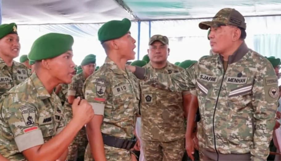 Sjafrie Sjamsoeddin Memastikan Yonif TP 932/Sunan Bonang Siap Perkuat Pertahanan dan Bangun Perekonomian Desa