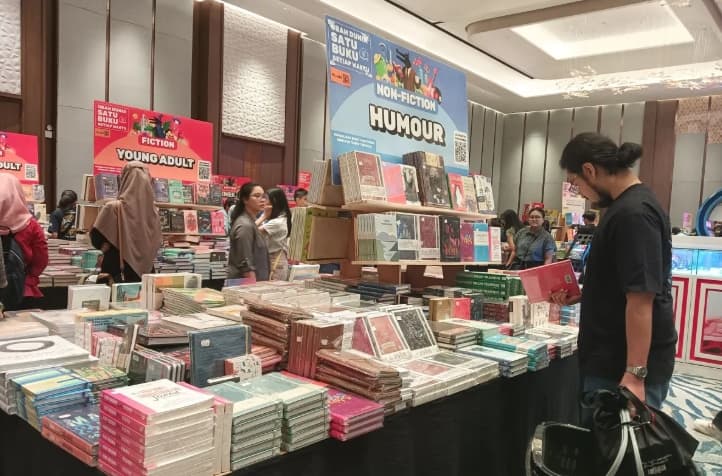 Pameran Big Bad Wolf Semarang 2026 Resmi Dibuka, Hadirkan Lebih dari Sejuta Buku Impor Diskon hingga 95 Persen