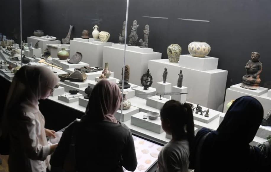 Amerika Serikat Mengembalikan Dua Arca Perunggu Buddha Abad ke-8 yang Dicuri dari Indonesia