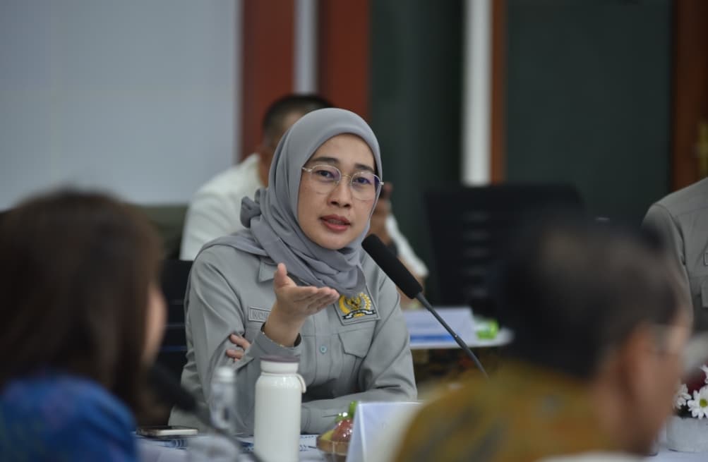 Komisi VI DPR Dorong Penguatan Industri Farmasi Nasional untuk Kurangi Impor Bahan Baku Obat