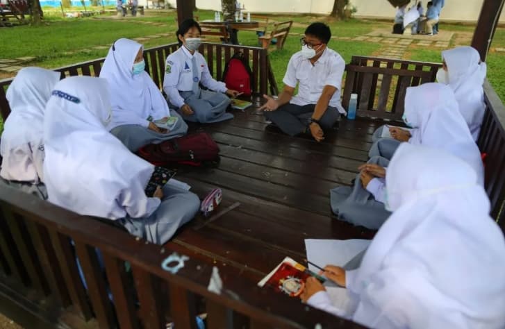 MIND ID Salurkan 5.322 Beasiswa untuk Perkuat Generasi Emas Indonesia