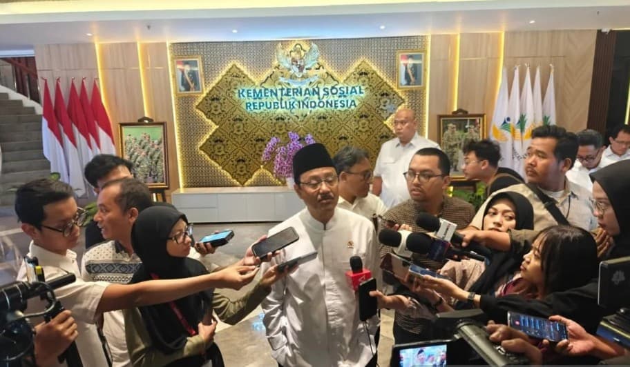 Kemensos Membekali 28.478 Siswa Sekolah Rakyat dengan Literasi Digital dan Disiplin Selama MPLS