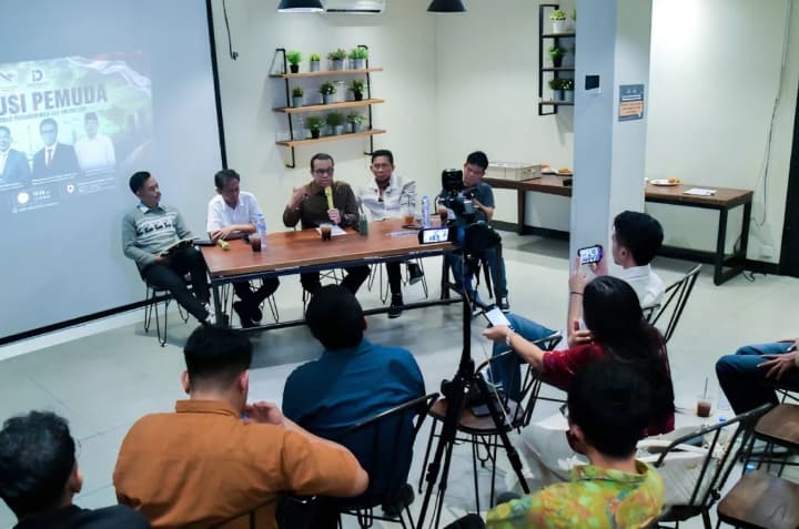 Wamenkomdigi Ajak Generasi Muda Bangun Demokrasi Dinamis Hadapi Tantangan Era Digital
