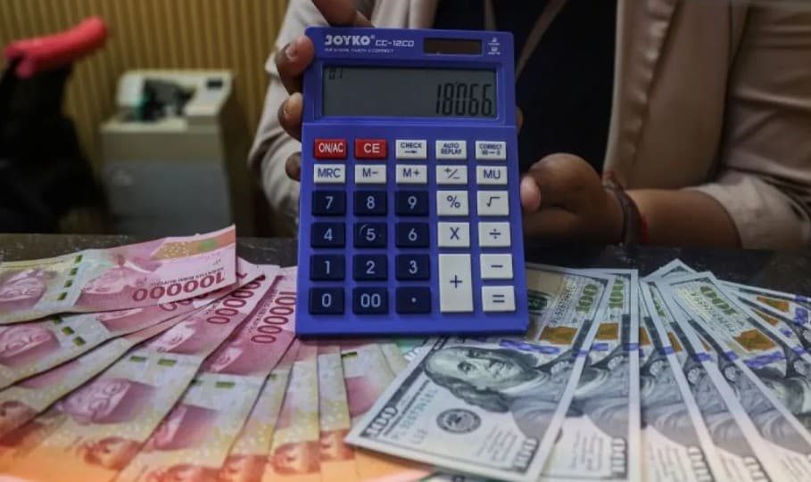 Rupiah Ditutup Melemah ke Rp18.109 per Dolar AS di Tengah Memanasnya Konflik Amerika Serikat dan Iran