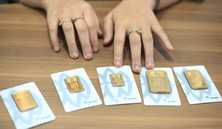 Harga Emas Antam Turun Rp20.000, Kini Dibanderol Rp2,635 Juta per Gram