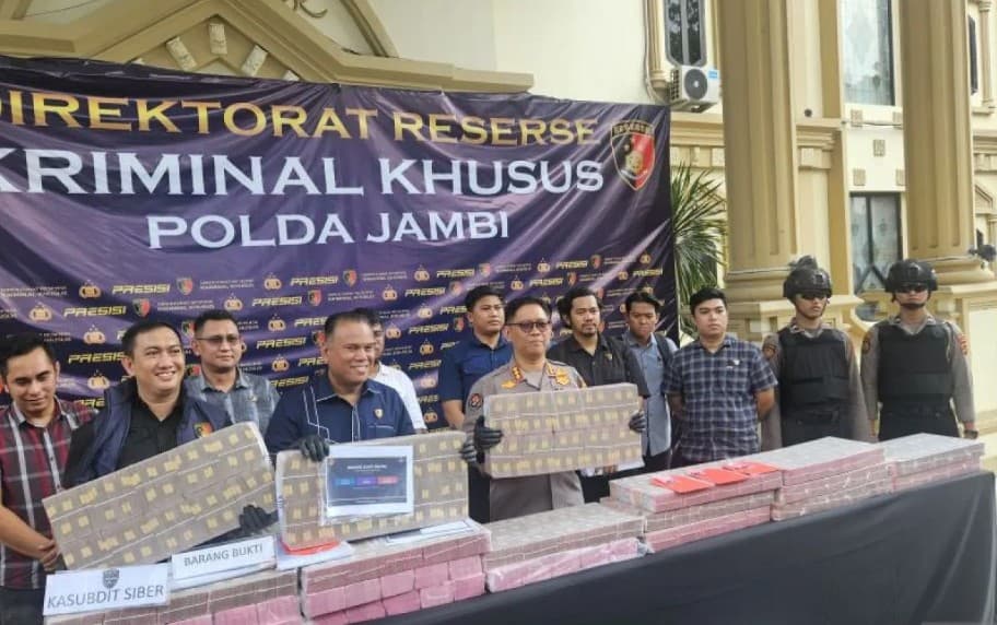 Polda Jambi Mengungkap Pembobolan Rekening 6.609 Nasabah Bank Jambi, Kerugian Mencapai Rp144,82 Miliar