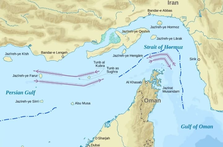 Trump Umumkan Blokade Iran Kembali Berlaku dan Tarif Keamanan 20 Persen di Selat Hormuz