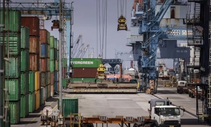 Prasasti Ingatkan Pemerintah Jaga Konsistensi Kebijakan Usai S&P Pertahankan Outlook Stabil Indonesia