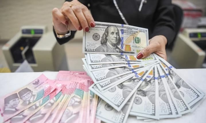 Rupiah Menguat ke Rp18.070 per Dolar AS Dipicu Melandainya Inflasi Amerika Serikat