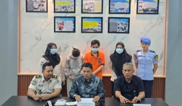 Petugas Wanita Rutan Salemba Gagalkan Penyelundupan 15 Butir Ekstasi yang Disembunyikan dalam Tisu