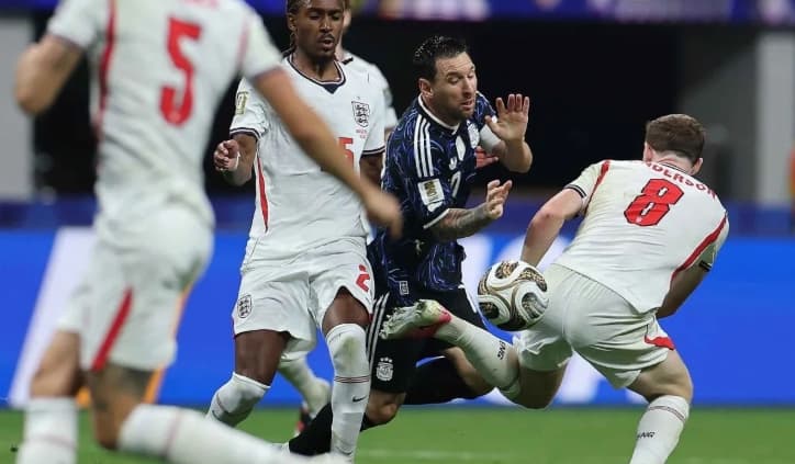 Suporter Inggris Tetap Puji Lionel Messi Meski Argentina Singkirkan Timnya ke Final Piala Dunia 2026