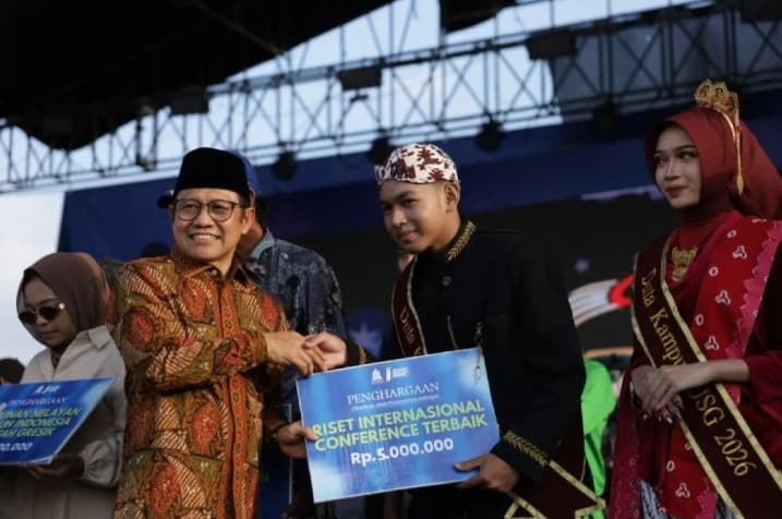 Menko PM Apresiasi Satu Tahun Universitas Sunan Gresik dan Dorong Penguatan SDM Unggul