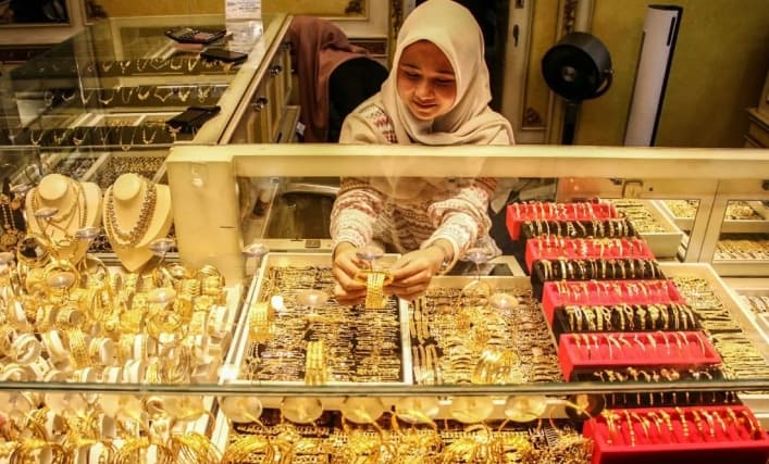 Harga Emas Galeri24, Antam, dan UBS di Pegadaian Kompak Turun pada Jumat