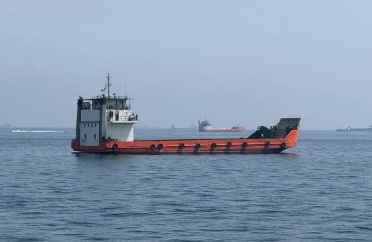 Iran Meminta Houthi Bersiaga Menutup Selat Bab el-Mandeb jika AS Menyerang Pembangkit Listrik