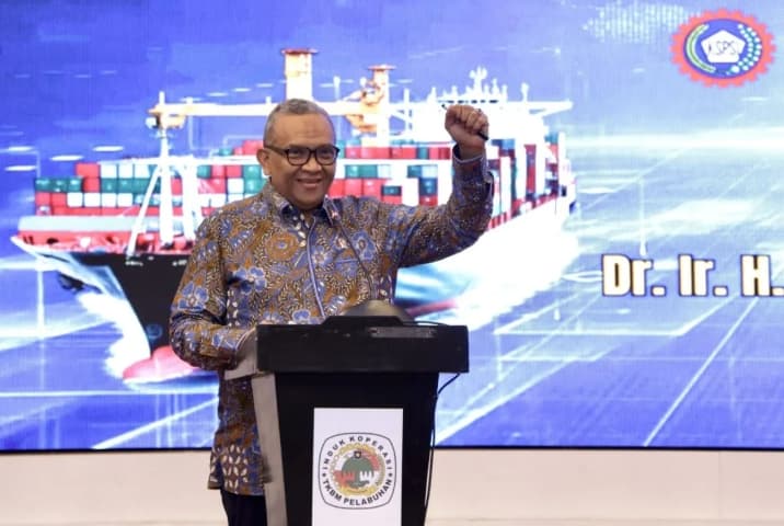 Wamenaker Tekankan Penguatan K3 dan Digitalisasi untuk Tingkatkan Perlindungan Pekerja Bongkar Muat