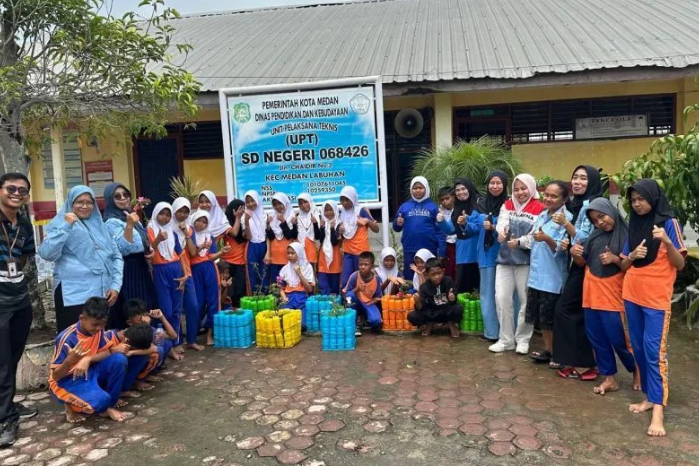 Pertamina Patra Niaga Jalankan Program Sekar untuk Edukasi Lingkungan Pesisir di Medan