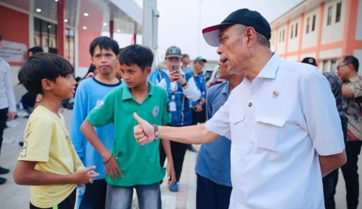 Wamensos Sampaikan Pesan Presiden agar Lulusan Sekolah Rakyat Bisa Kuliah dan Bekerja Layak