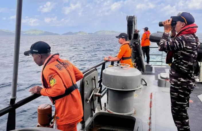 Tim SAR Perluas Pencarian 25 Korban Hilang KM Nurul Salsa di Perairan Selayar