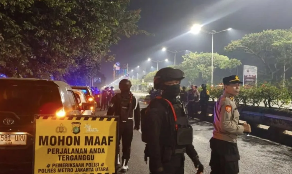 Polda Metro Jaya Amankan Enam Pemuda dalam Patroli di Jakarta Utara, Tiga Didalami Kasus Curas dan Tiga Lainnya Terkait Narko
