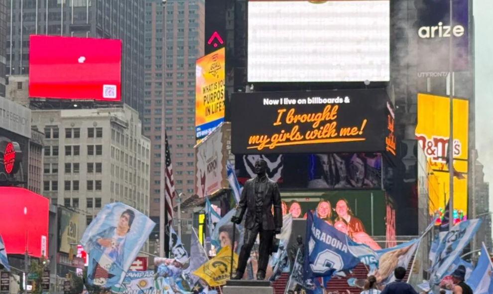 Ribuan Suporter Argentina Padati Times Square Jelang Final Piala Dunia 2026 Kontra Spanyol