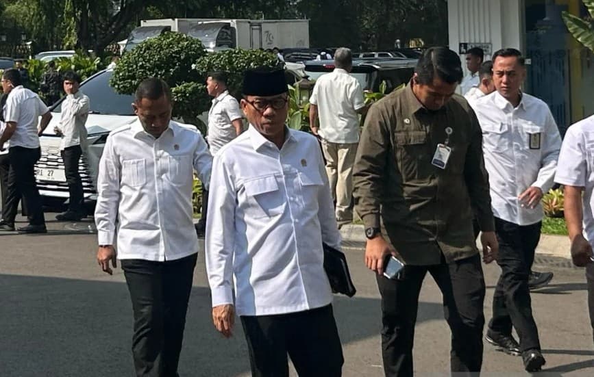 Presiden Prabowo Memimpin Sidang Kabinet Paripurna untuk Evaluasi dan Percepatan Program Prioritas Nasional