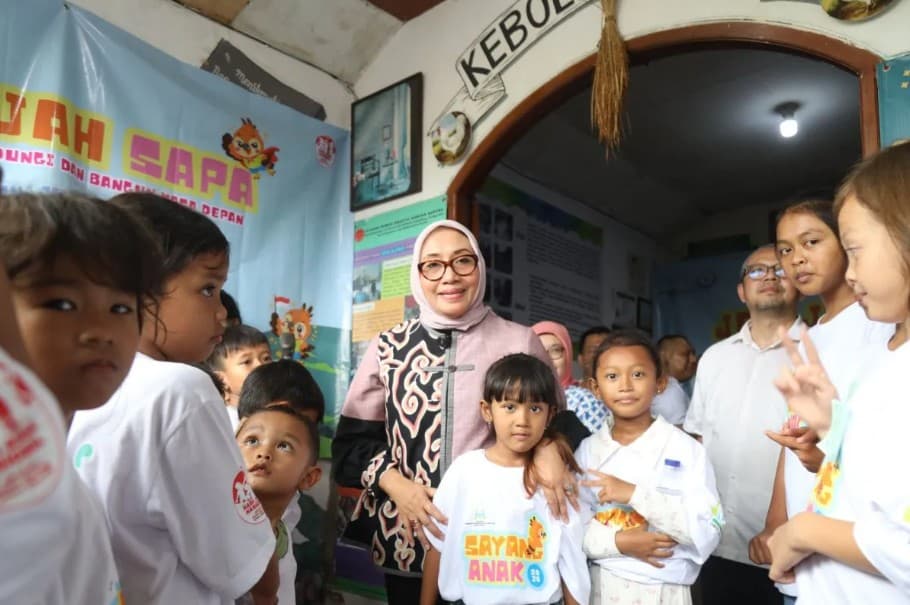 KemenPPPA Perkuat Kolaborasi Lintas Sektor untuk Penuhi Hak Anak, KKP Salurkan Bantuan Ikan di Bogor