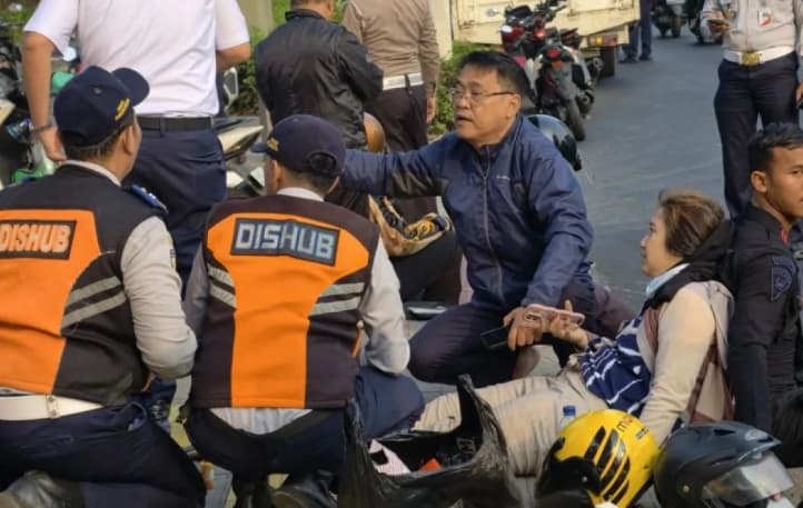Dishub Jaksel dan Korlantas Polri Evakuasi Empat Korban Kecelakaan Beruntun di MT Haryono
