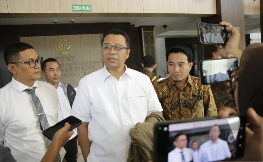 Zulkieflimansyah Jalani Pemeriksaan Saksi Kasus Dugaan Korupsi LSMC 2023 di Kejati NTB