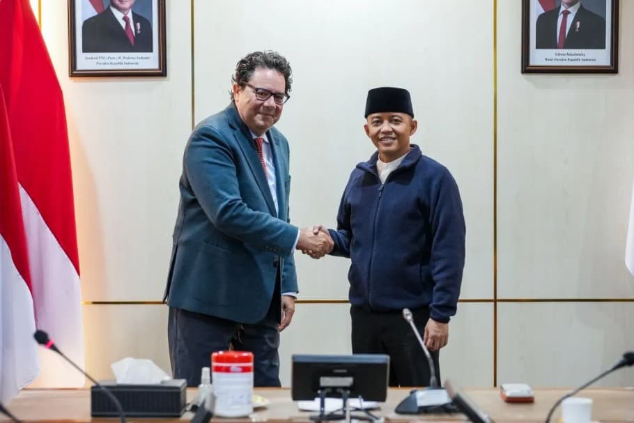 Kemenhut Gandeng OceanX Perkuat Riset dan Perlindungan Tujuh Taman Nasional Laut Indonesia