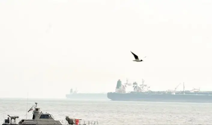 IRGC Sebut Jalur Selatan Selat Hormuz Telah Dipasangi Ranjau di Tengah Eskalasi