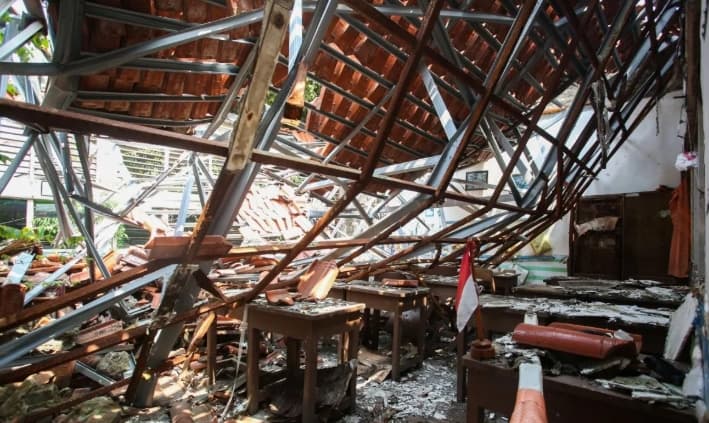 Pemkot Jakarta Selatan Ungkap Bangunan SDN Kebayoran Lama 09 Ambruk Akibat Faktor Usia