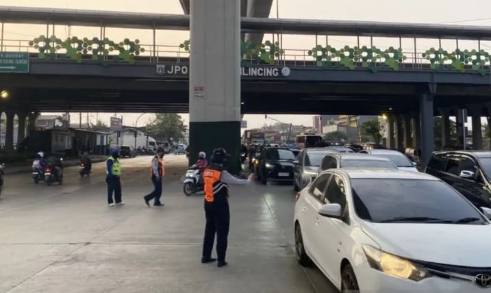 Dishub DKI Panggil 19 Pengelola Depo Peti Kemas usai Kemacetan Parah di Simpang Kolong Cakung