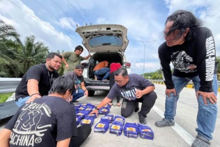 Polrestabes Medan Menyita 24 Kilogram Sabu yang Disembunyikan di Balik Dinding Mobil