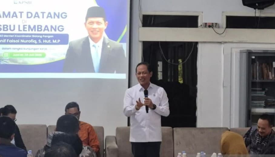 Kemenko Pangan Petakan Solusi Kendala Peternak Sapi Perah di Jawa Barat Demi Kejar Swasembada Susu 2035