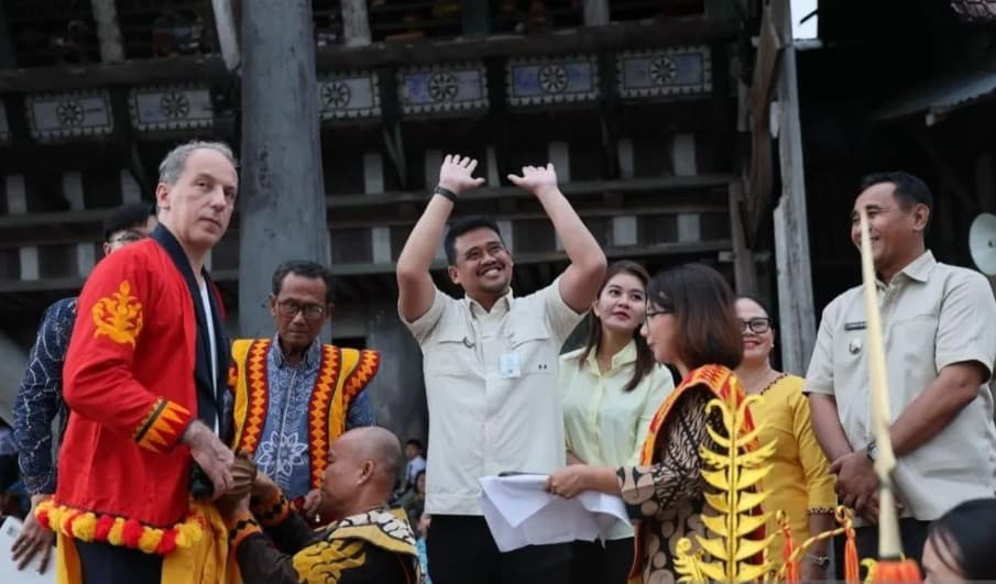 Bobby Nasution dan Surya Bergantian Berkantor di Kepulauan Nias untuk Percepat Pembangunan Wilayah Tertinggal