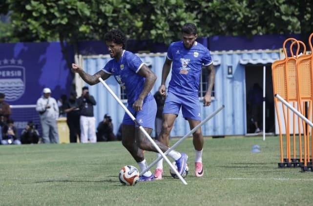 Berguinho Tegaskan Persib Bandung Siap Menghadapi Turnamen Piala Presiden 2026